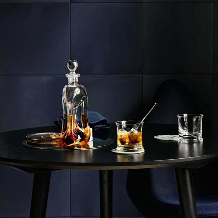 Carafe Kluk conçue pour un cabinet