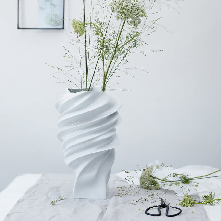 Le vase Squall de Rosenthal d'une hauteur de 32 cm