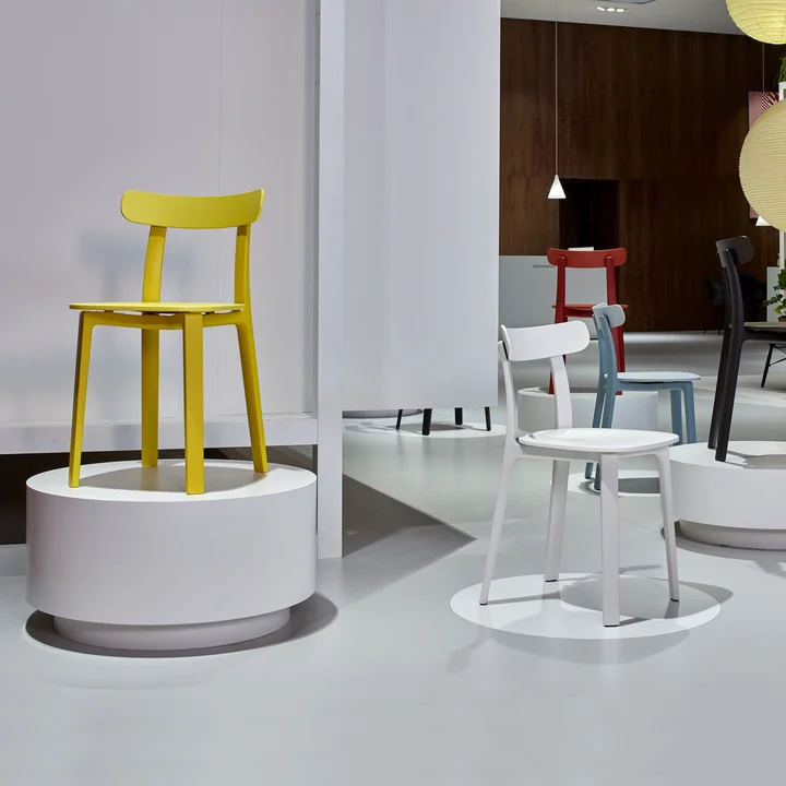 Le site All Plastic Chair De Vitra
