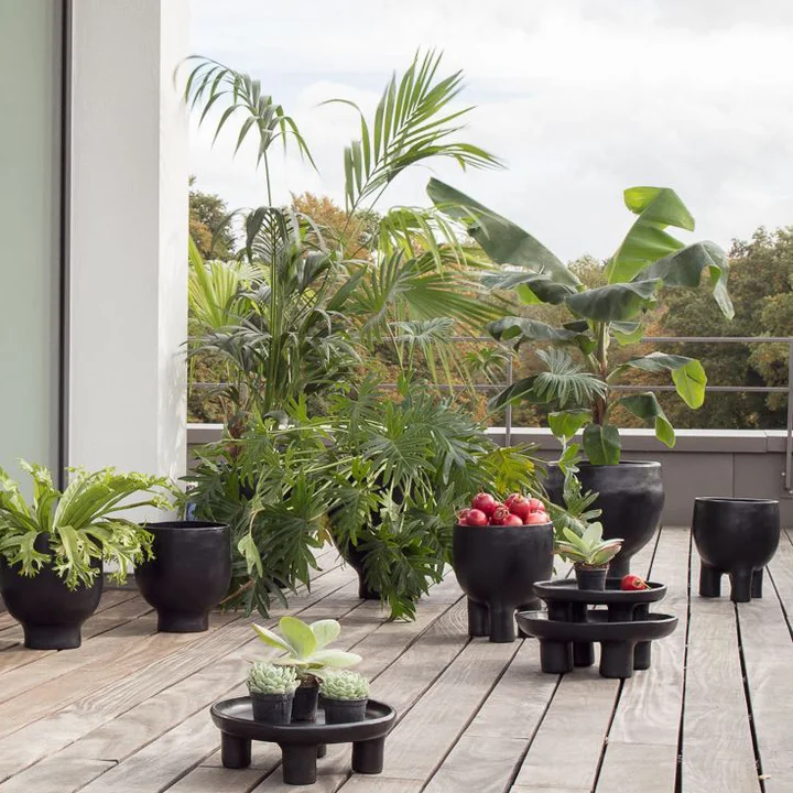 Plats, vases et pots en céramique