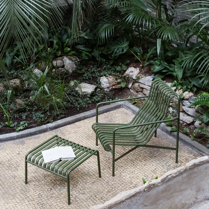 Palissade Lounge Chair High avec Ottoman de HAY