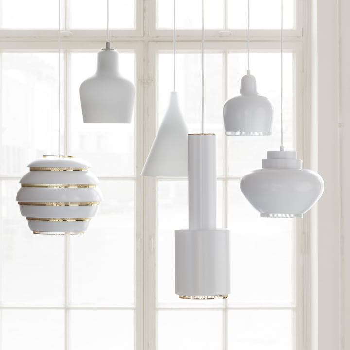 Luminaires vol Alvar Aalto pour Artek