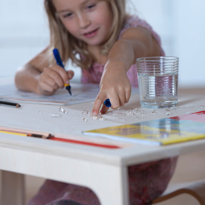 Sirch - Table pour enfant Sibis Vaclav, mise en situation