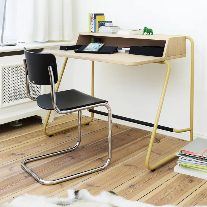 S 1200 Secrétaire et S 43 Chaise de Thonet