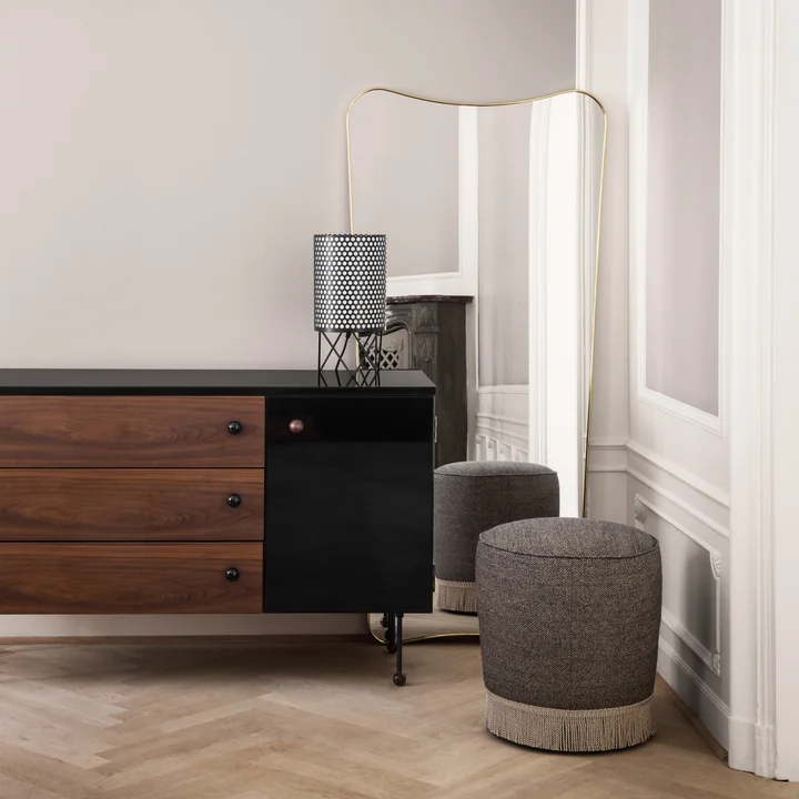 Miroir mural F.A. 33 rectangulaire de Gubi