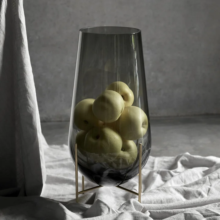 Échasse Vase de Audo en smoke / laiton