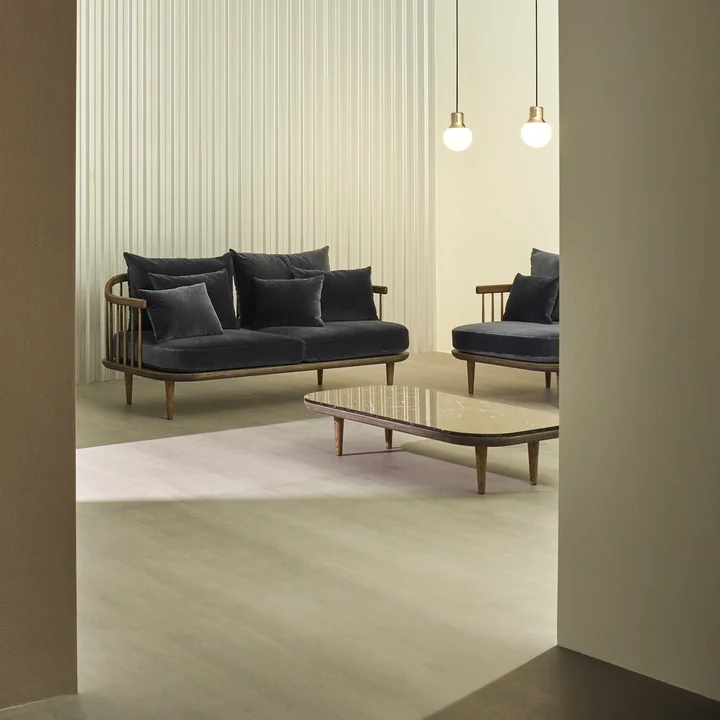 &Tradition - Le canapé 2 places FLY SC2, structure chêne fumé / Housse Harald 2 182