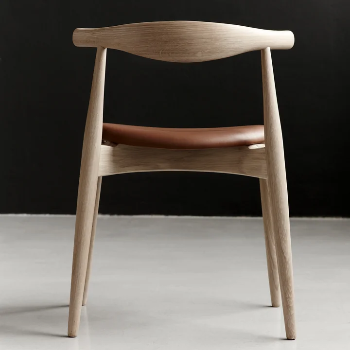 La CH20 Elbow Chair de Carl Hansen