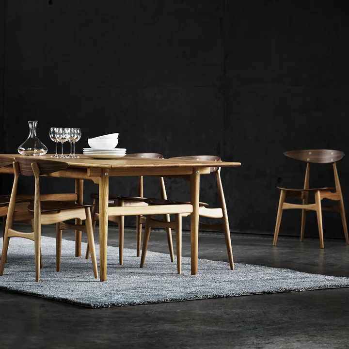 La table à manger CH327 de Carl Hansen