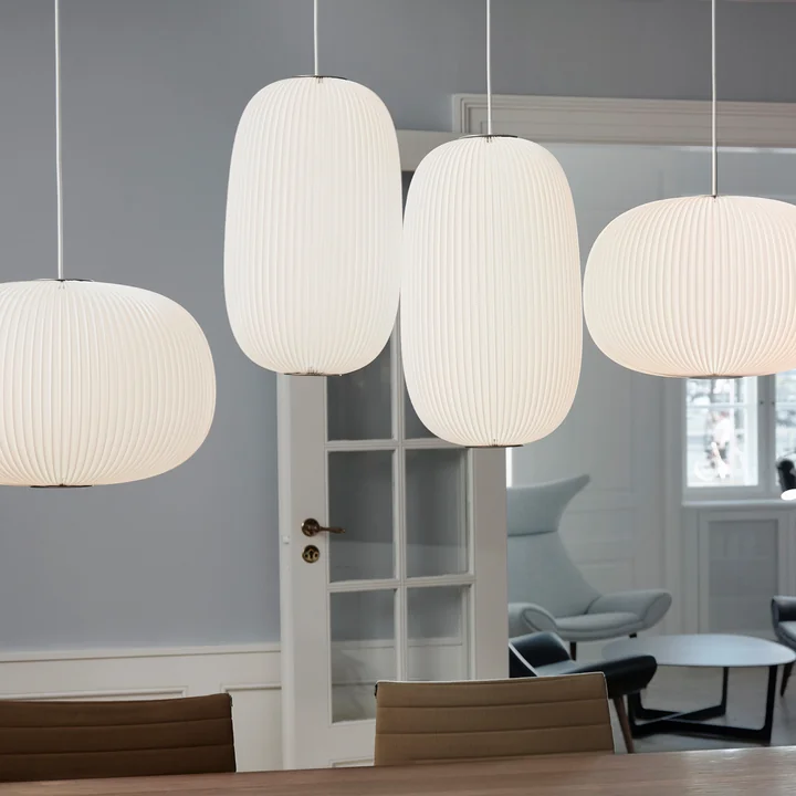 Le Klint - Lamella 2 suspension lumineuse, argenté / blanc
