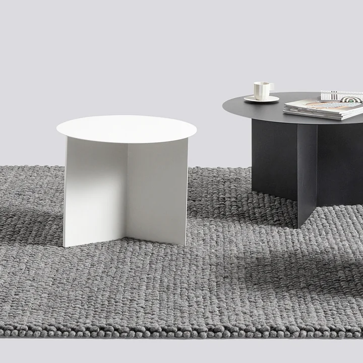 Le site Slit Table Round de HAY