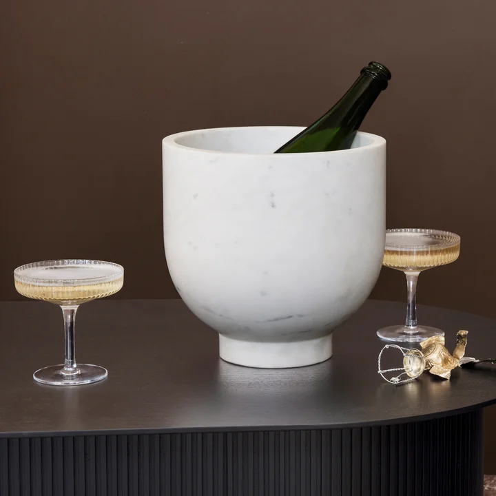 Refroidisseur de champagne Alza de Ferm Living in marble white