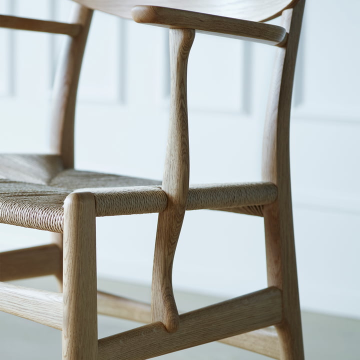 CH26 Chaise avec accoudoirs de Carl Hansen en chêne huilé / naturel