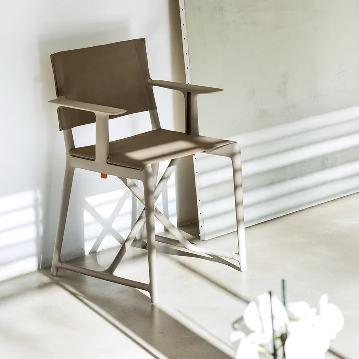 Stanley fauteuil du réalisateur Magis en beige