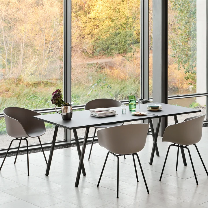 About A Chair AAC 26 de HAY