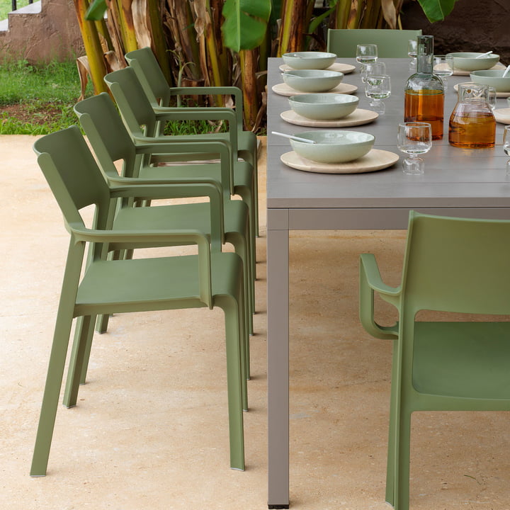 Table Rio à glissière Nardi avec chaises sur la terrasse