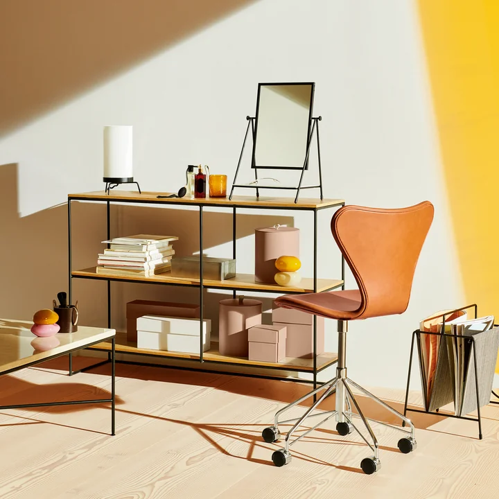 Planner Étagère et lampe de table PM02 de Fritz Hansen