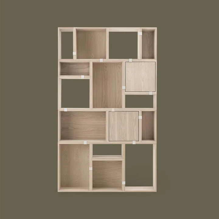 Stacked Système d'étagères en chêne de Muuto