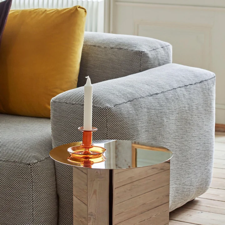 Flare Porte-bougies de HAY sur la table d'appoint