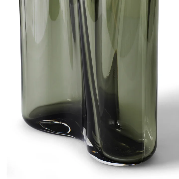 Aer Vase H 49 cm, smoke de Audo en détail