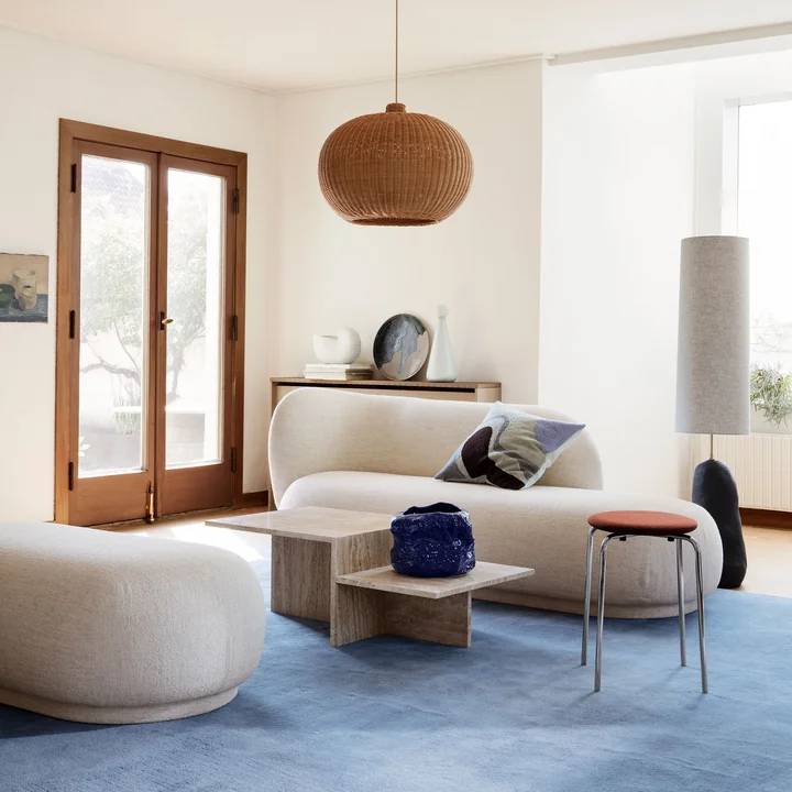 Hebe luminaire, Vista coussin et Tuck pot à plantes de Ferm Living