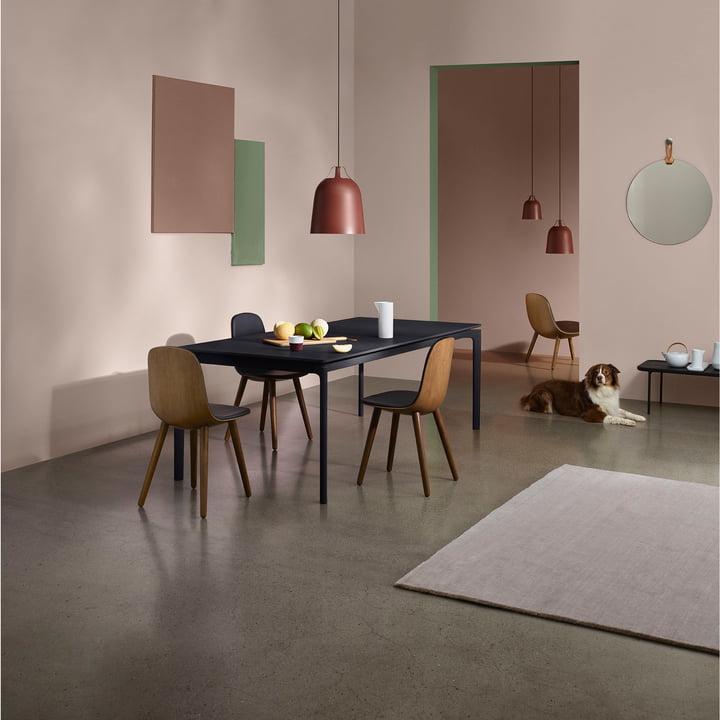 Lampe suspendue Clover, miroir mural Rope et Eva Solo Abalone Dining Chair de Eva Solo