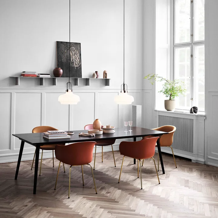 In Between Table SK5 & SK6 de & tradition