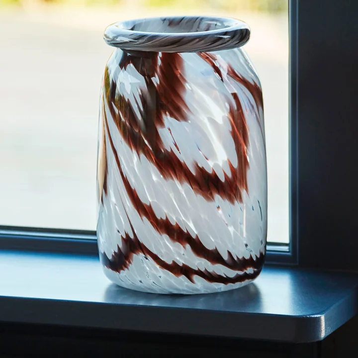 Splash Vase L, Ø 17,5 x H 27 cm, Coffee and white de HAY