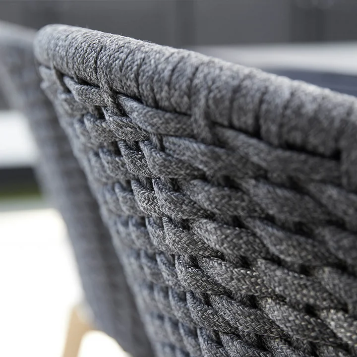 Peacock Fauteuil, teck / gris foncé de Cane-line