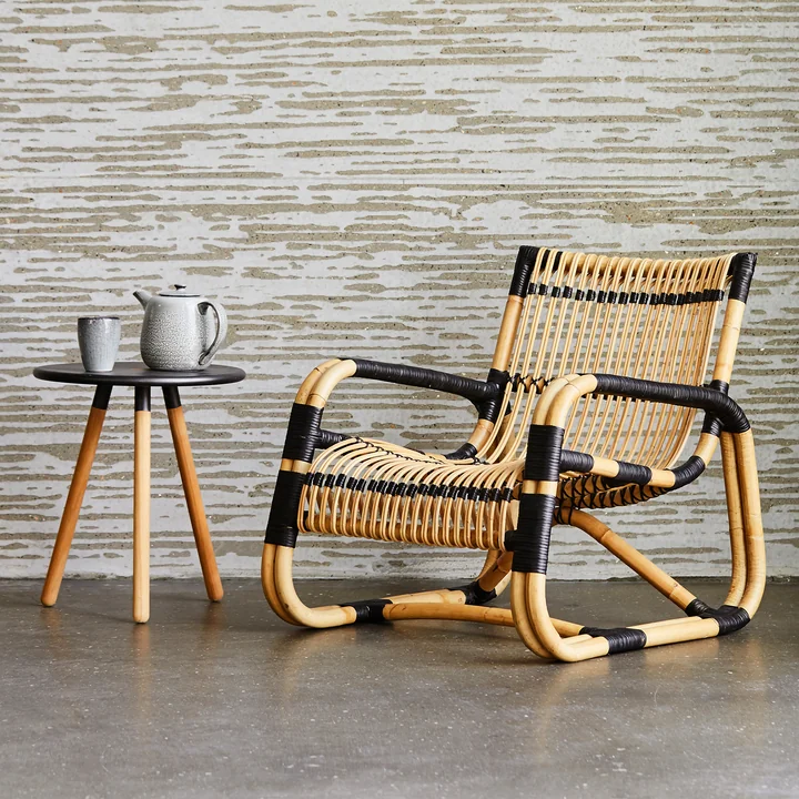 Curve Chaise longue d'intérieur, naturelle / noire de Cane-line