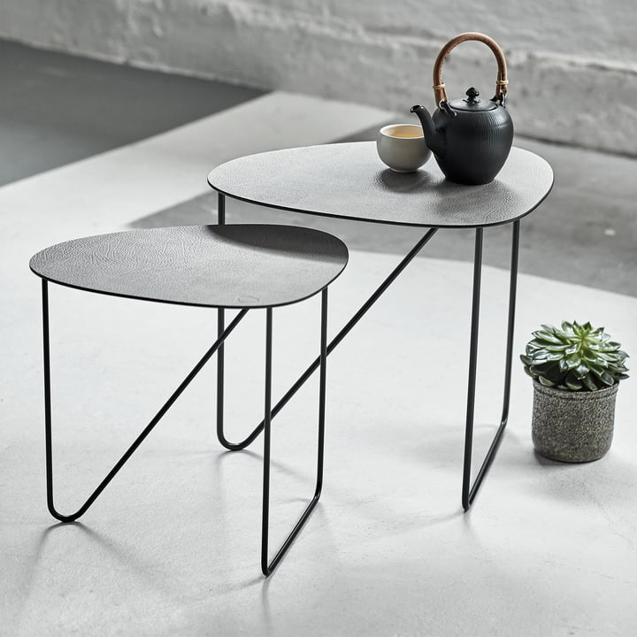 Curve Table d'appoint M, Hippo noir anthracite / noir par LindDNA