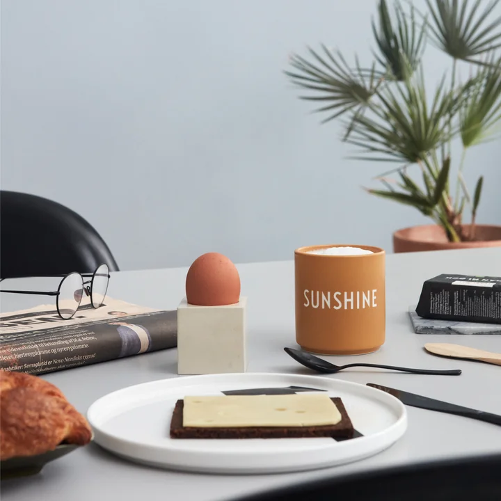 AJ Favourite Tasse en porcelaine de Design Letters