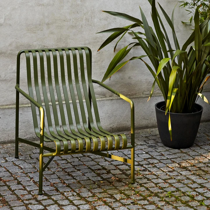 Palissade Lounge Chair High de HAY à olive