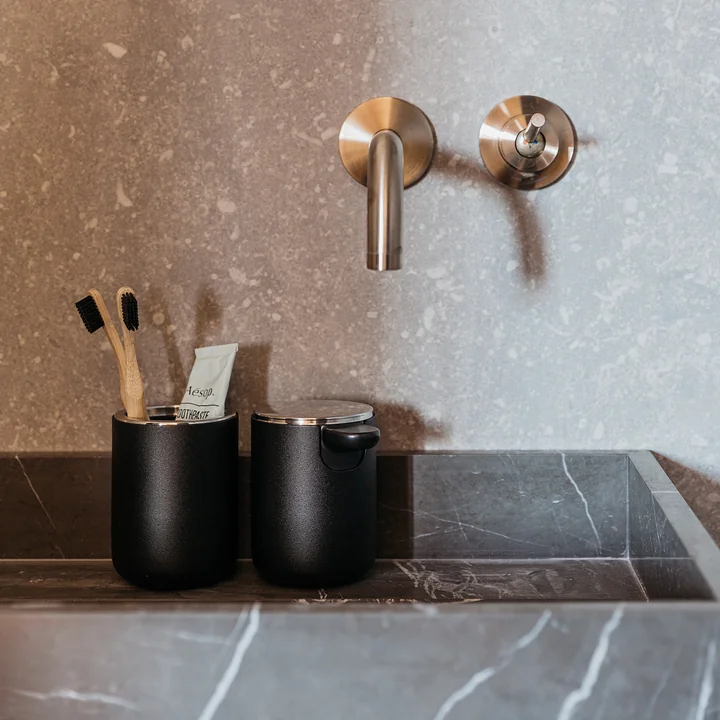 Bath - Porte-brosse à dents et distributeur de savon de Audo