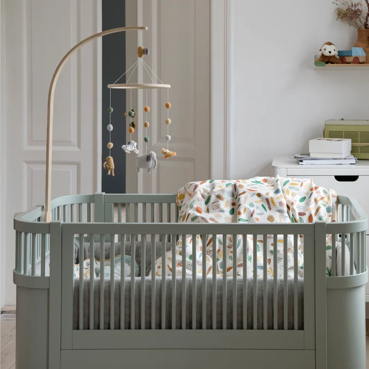 Support de mobile, mobile pour bébé et le lit Sebra Baby & Junior de Sebra