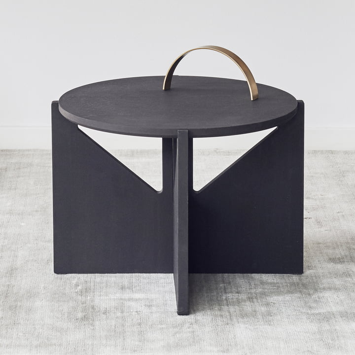 Table basse XL Ø 52 H 36 cm par Kristina Dam Studio en noir