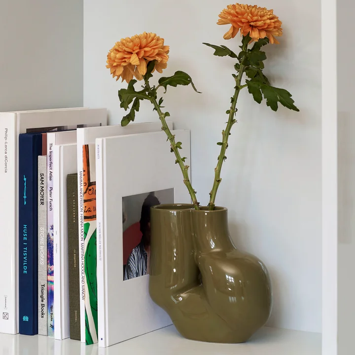 Vase W & S Chubby, vert olive par HAY .