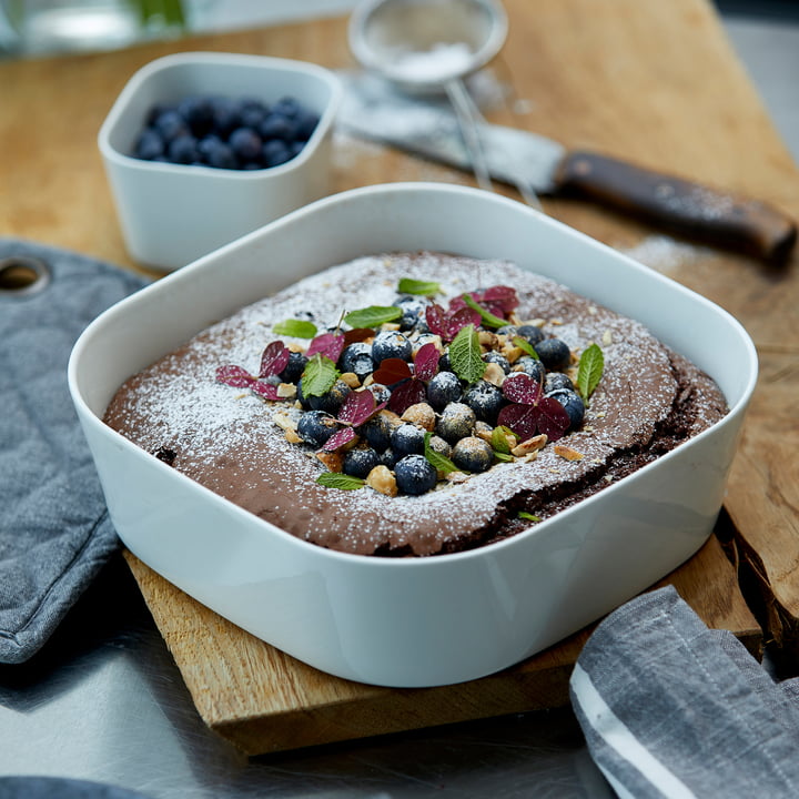 Les casseroles Modula, blanc de Rosti avec des desserts cuits au four