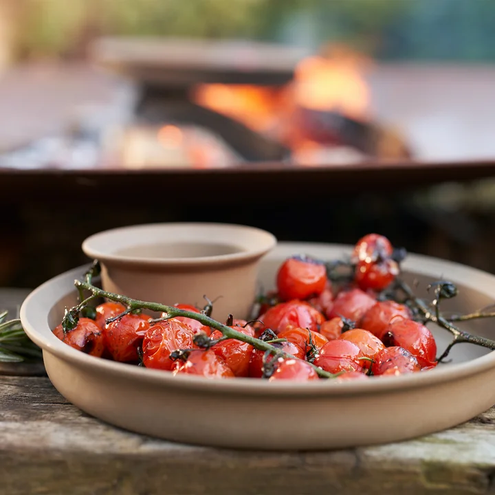 La série Ildpot de FDB Møbler pour les barbecues en plein air