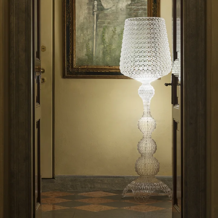 Une lueur noble avec le lampadaire Kabuki LED