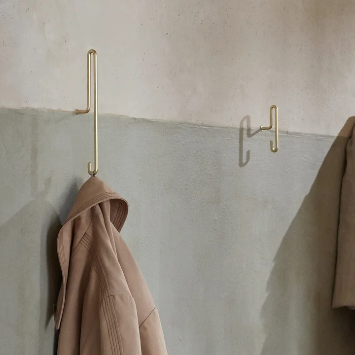 Le Moebe Wall Hook dans le couloir