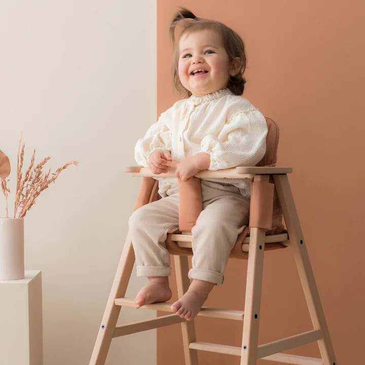 Coussin pour la chaise d'enfant Growing Green de Nobodinoz en sienna brown