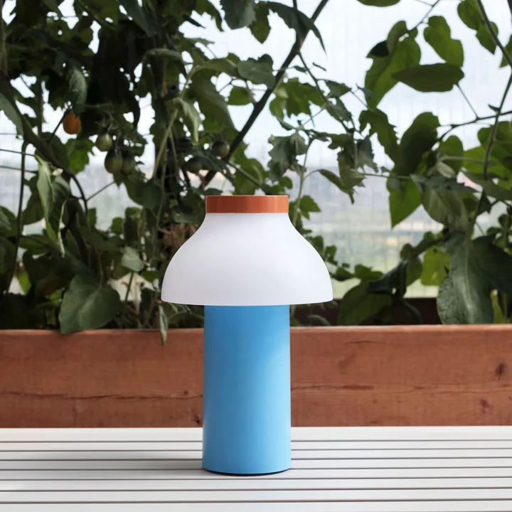 Lampe LED portable pour l'intérieur et l'extérieur