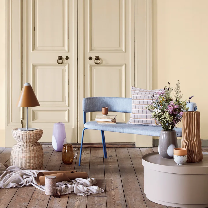 Des couleurs douces et des formes simples : Meubles de salon de Broste Copenhagen