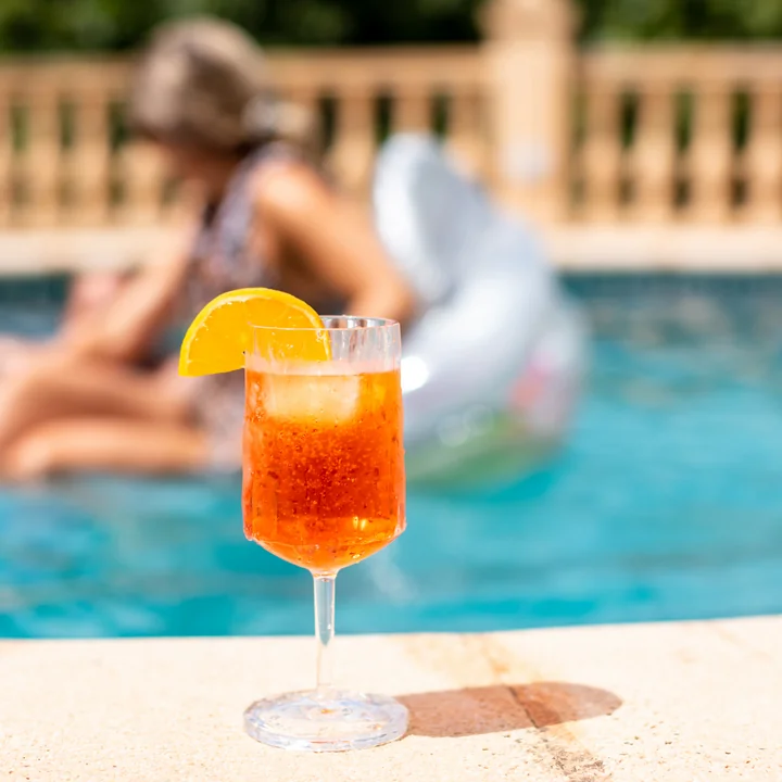 Le site CLUB Superglas de Koziol à la piscine