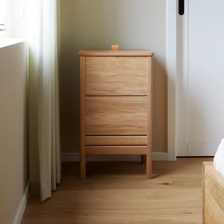 Panier à linge en bois de la chambre scandinave