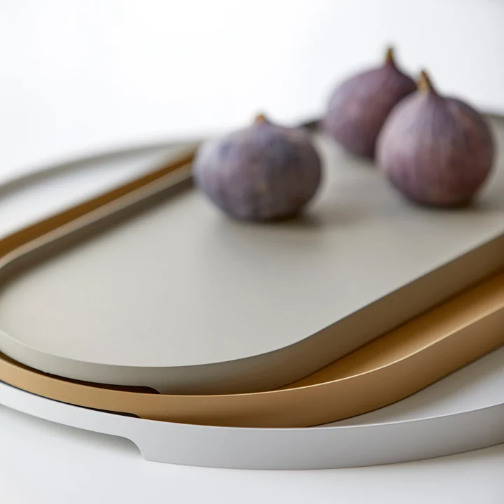 Les plateaux métalliques de Singles empilés à partir de Zone Denmark .