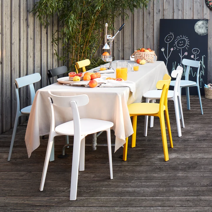 All Plastic Chair De Vitra