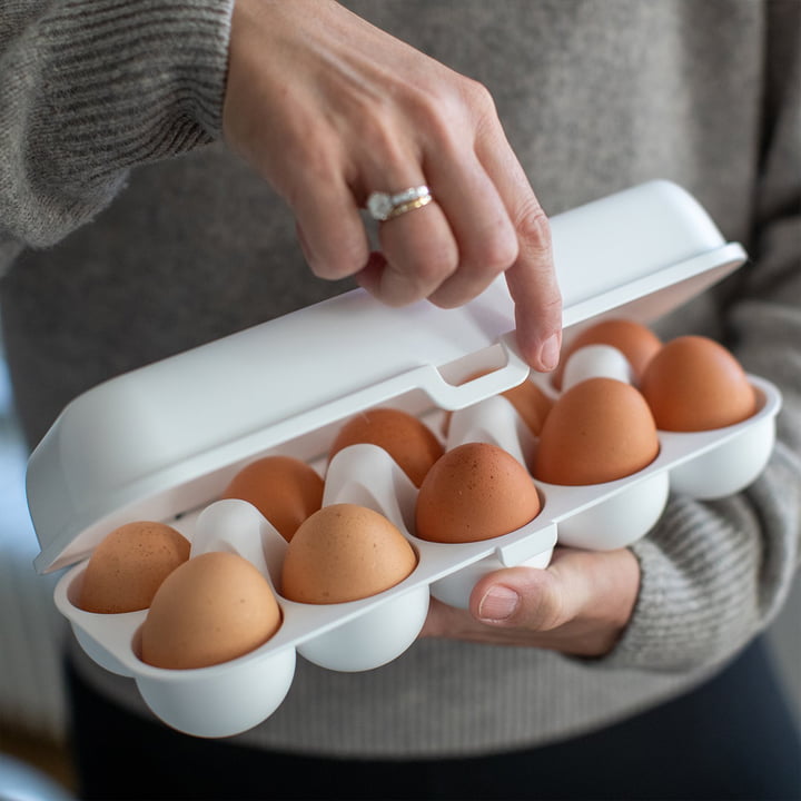 Eggs to go Bac à œufs réutilisable de Koziol