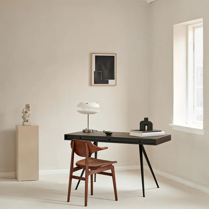 Le bureau JFK de Norr11 s'intègre à tous les styles d'intérieur.